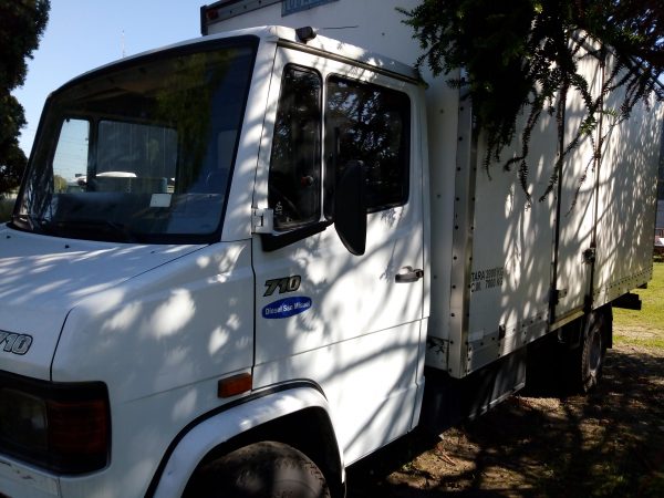 Mercedes Benz 710 2005 - Imagen 3