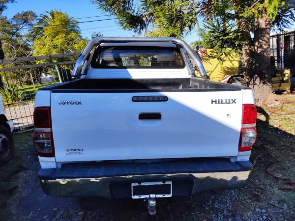 Toyota Hilux 3.0 CD SR 171cv 4x2 - Imagen 3